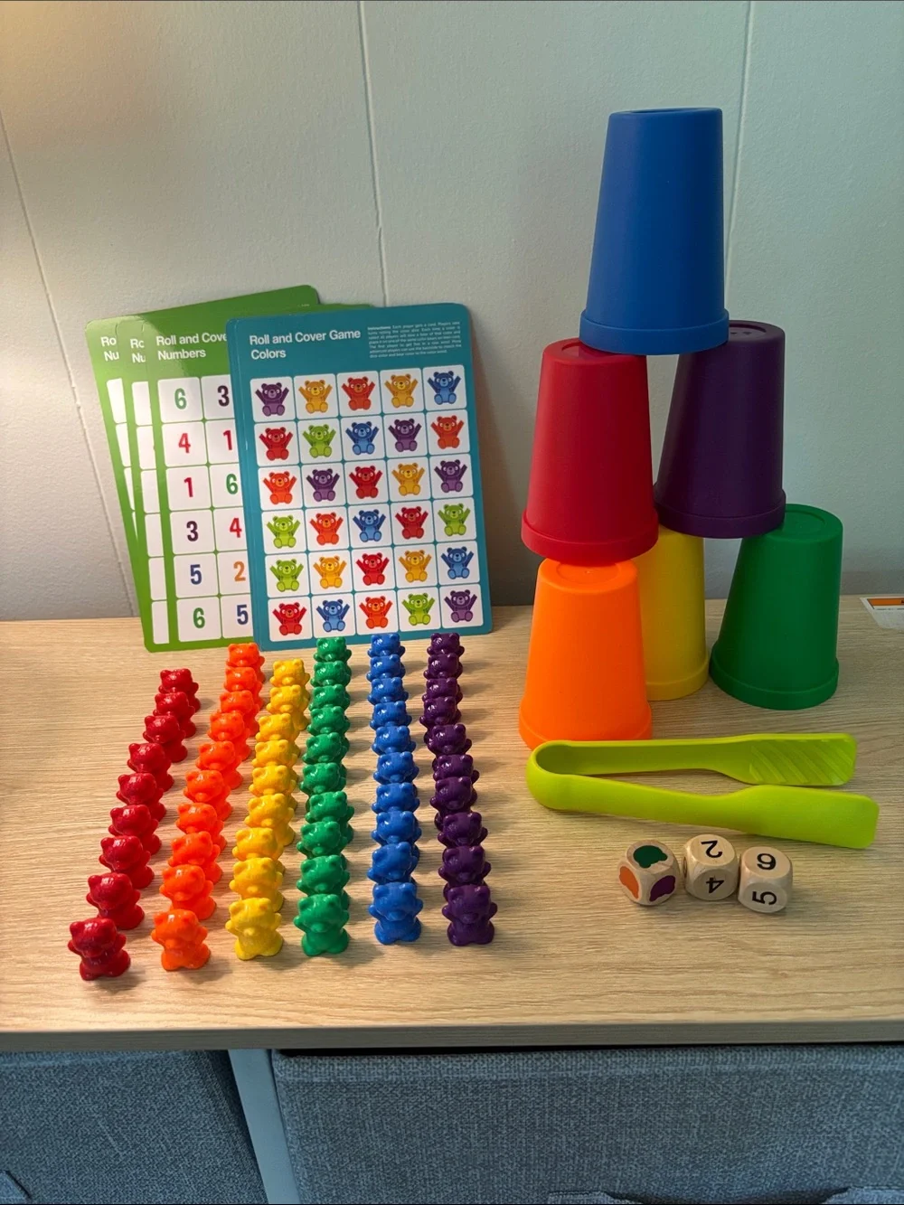 Counting Sorting Bears Game Toy with Large and Small Bears and Activity Cards 3+